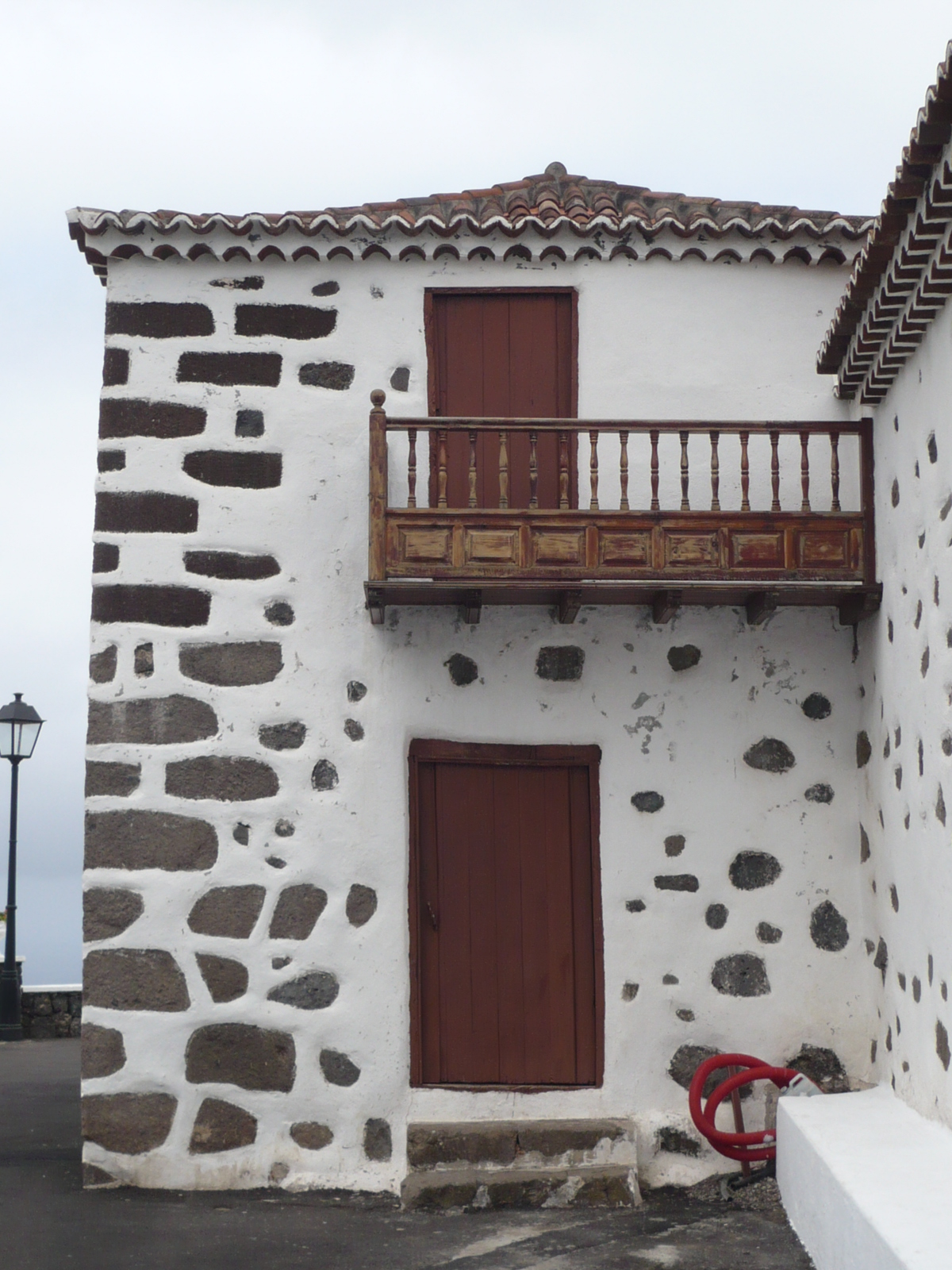 La ermita de San Bartolo y su plaza